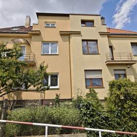 Foto inzerátu Prodej RD 255 m² 7+1/G/T, Pod Sychrovem II, Praha–Michle