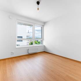 Foto inzerátu Prodej bytu 2+kk/B/G, OV, 52m2 + balkon 4m2, ulice U Elektry, Praha 9 - Hloubětín