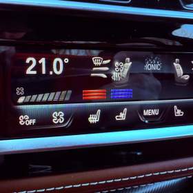 Foto inzerátu BMW M5 xDrive, H&K, ČR, Carbon