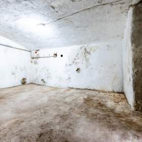 Prodej skladového prostoru 22,41 m2, OV, Praha 6 -  Břevnov, ul. Nad Motolskou nemocnicí / 19515063