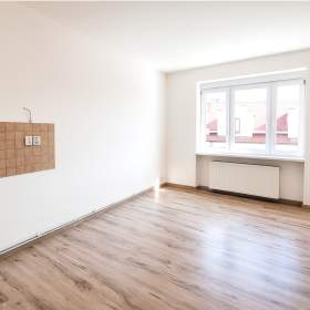 Foto inzerátu Prodej bytu 2+kk/L, 42 m², OV, Kladno - Kročehlavy