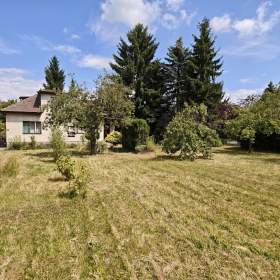 Prodej stavebního pozemku 633 m², Praha 9 – Újezd nad Lesy / 19528399