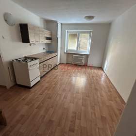 2+1 os. vl. Zábřeh, cihla, nový balkon / 19536915