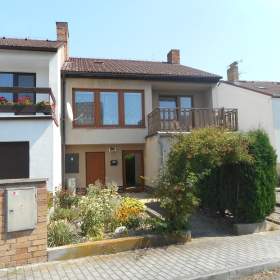 Prodej řadového RD 5+2, na pozemku 470m2 v Záhoří, okr. Písek / 19555800