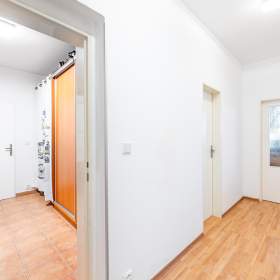 Foto inzerátu Prodej bytu 2+kk/B 78 m2, OV, Vestec u Prahy