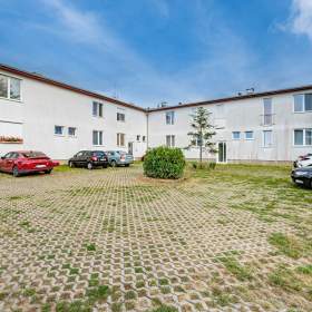 Foto inzerátu Prodej bytu 2+kk/B 78 m2, OV, Vestec u Prahy