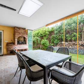 Foto inzerátu Prodej rodinného domu 6+kk 333 m2, pozemek 600 m2, Podolanka, Praha - východ