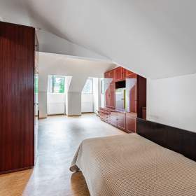 Foto inzerátu Prodej objekt se dvěma BJ 5+kk a 2+1/T/G, nebytovým prostorem na Masarykově náměstí v Protivíně