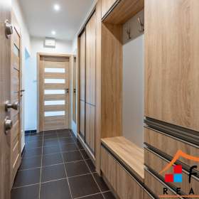 Foto inzerátu Pronájem zařízeného bytu 2+1 s lodžií, 53 m², Ostrava - Poruba