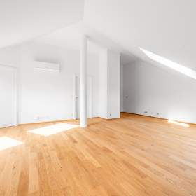 Foto inzerátu Prodej bytu 2+kk/G, OV, 66m2, ulice Střížkovská, Praha 8 – Střížkov