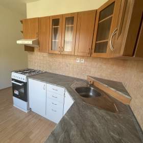 Pronájem bytu 2+1 v osobním vlastnictví, 50 m², ul. Kosmonautů, Karviná -  Ráj / 19586030