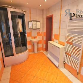 Foto inzerátu Prodej dvou rodinných domů, ul. Betonářská, Slezská Ostrava-Muglinov