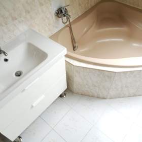 Foto inzerátu Pronájem, byt 2+1 os.vl., 75 m2, OV Nová Ves, ul. Fričova