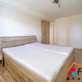 Foto inzerátu Pronájem částečné zařízeného bytu 2+kk s balkónem, 56,20 m², Ostrava - Moravská Ostrava, ul. Petra