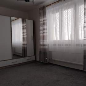 Foto inzerátu Pronájem bytu 3+1/L,  v ul. Lazaretní Plzeň-Doubravka