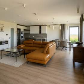 Pronájem domu 5+kk/T 180 m2, zahrada 1324 m2, Praha 10 - Křeslice / 19664955