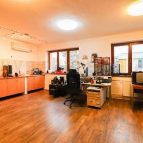 Foto inzerátu Pronájem, komerční - kanceláře, 110 m2, OV Mariánské Hory, okr. Ostrava