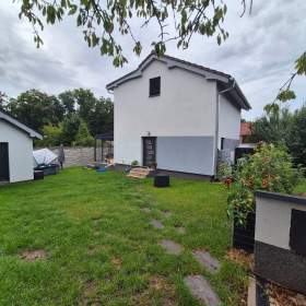 Fotka k inzerátu Pronájem rodinného domu 106 m2, 16 m2 zimní zahrada, pozemek 347 m2, Herink / 19365086