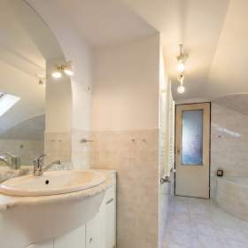 Foto inzerátu Prodej RD 170 m², pozemek 347 m², Holubice, okres Praha-západ