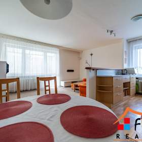 Foto inzerátu Prodej bytu 3+kk 71 m² s garáží v domě na ul. Staňkova, Ostrava - Výškovice