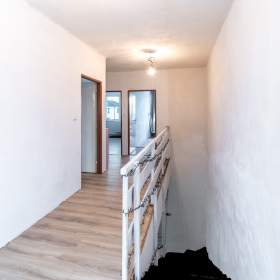 Foto inzerátu Prodej řadového domu 4+kk, pozemek 262 m2, Březnice, ul. 9. května, okr. Příbram