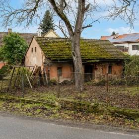 Foto inzerátu Prodej RD/zemědělské usedlosti k rekonstrukci, pozemek 1298 m2, Neveklov-Bělice, okr. Benešov