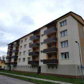 Prodej bytu 3+1/B, OV, 67 m2, Písecká, Bechyně, okr. Tábor / 19827859