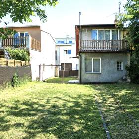 Foto inzerátu Prodej RD se zahradou, užitná plocha 58 m2/terasa/sklep, pozemek 215 m2, Praha 9 - Prosek, Měšická