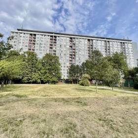 Prodej bytu 2+kk, 45m2, ul. Taussigova, Praha 8 - Kobylisy / 19915138