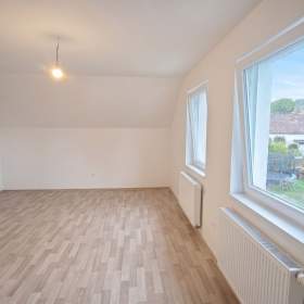 Foto inzerátu Prodej RD 5+kk 160 m2, pozemek 359 m2, Popovice, okr. Benešov.