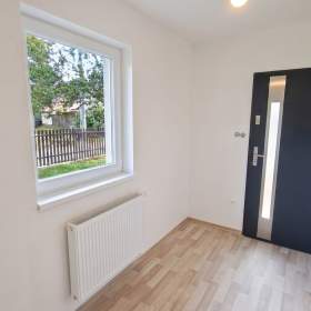 Foto inzerátu Prodej RD 5+kk 160 m2, pozemek 359 m2, Popovice, okr. Benešov.