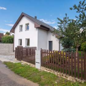 Foto inzerátu Prodej RD 5+kk 160 m2, pozemek 359 m2, Popovice, okr. Benešov.