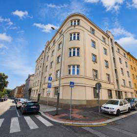 Pronájem bytu 2+kk 52 m2, Praha 8 - Libeň / 19933117
