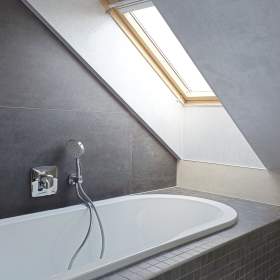 Foto inzerátu Pronájem nadstandartního podkrovního bytu 2+kk/65m²  na ul. Daliborova, Ostrava - Mariánské Hory