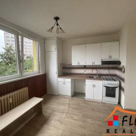 Pronájem bytu 3+1 v os. vl., 77 m² na ul. Anenská, Frýdek- Místek / 19939034