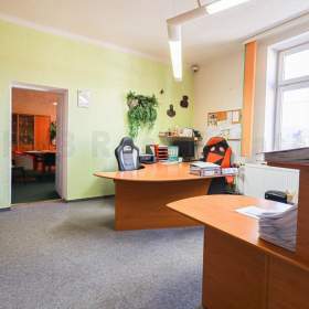 Foto inzerátu Prodej, komerční – pekárna 642 m2, pozemek 588 m2, OV Mariánské Hory