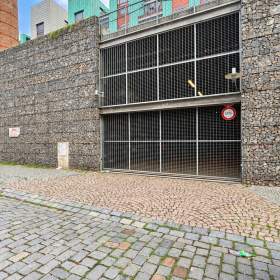 Prodej garážového stání, OV, 11m2, Praha 8 -  Libeň, ul. Novákových / 19958023