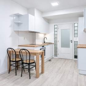 Prodej ateliéru 2+kk, 42 m², DV, Praha 8 – Karlín, ul. Sokolovská / 19966837