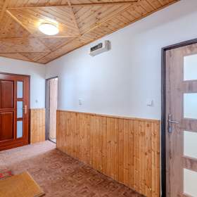 Foto inzerátu Pronájem bytu 3+1 90 m2, Vacíkov, okres Příbram