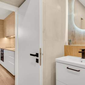 Foto inzerátu Prodej komerční jednotky 1+kk 30 m2, OV, Praha 3 - Vinohrady