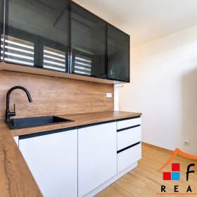 Foto inzerátu Prodej bytu 3+1 s lodžií, 74m², Ostrava - Hrabůvka