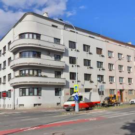 Foto inzerátu Pronájem bytu 2+kk 62 m2, OV, Praha 4 - Podolí, ul. Dvorecké náměstí