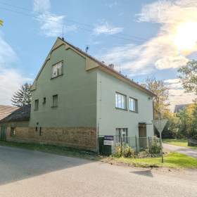 Foto inzerátu Prodej RD 6+kk, pozemek 533 m2, Svučice, okr. Písek