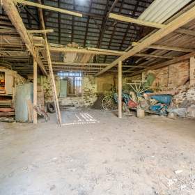Foto inzerátu Prodej stodoly 135 m2, pozemek 310 m2, Svučice, okr. Písek