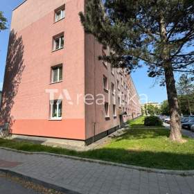 Pronájem, byt 1+kk, 22 m2 / 19475174