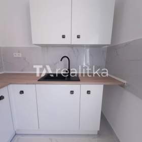 Prodej, byt 2+1, 56 m2 / 19481445