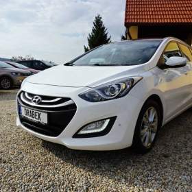 Hyundai i30 TRIKOLOR WEEKEND 1,6 GDI 99 kW / 19602793