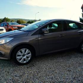 Foto inzerátu Ford Focus TREND 1,6 16V 77 kW