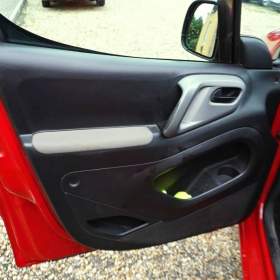 Foto inzerátu Citroën Berlingo MULTISPACE 1,6 HDI 73 kW