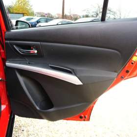 Foto inzerátu Suzuki SX4 S-Cross ELEGANCE 4X4 1,6 VVT ALLGRIP 8